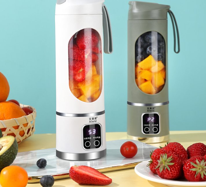 Portable Electric Juicer & Smoothie Blender - Rechargeable